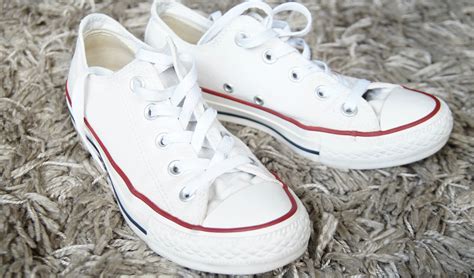 witte all stars schoonmaken